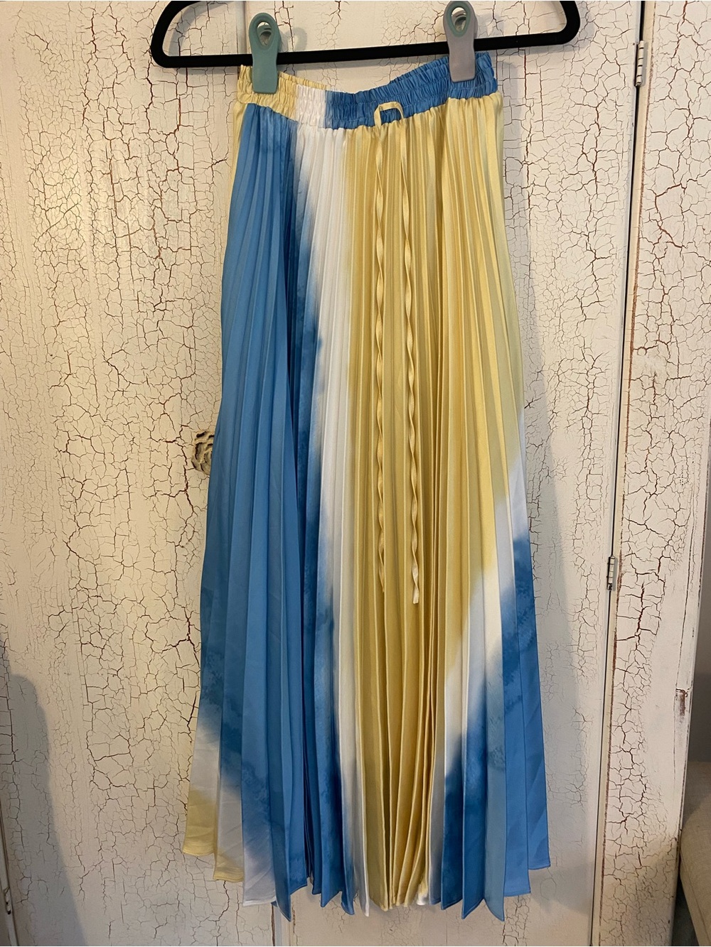 Pleated Maxi Skirt in Blue, Yellow & White